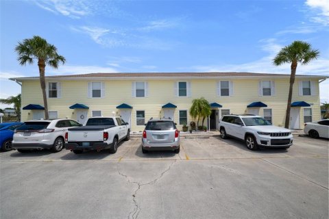 Adosado en venta en Punta Gorda, Florida, 2 dormitorios, 100.15 m2 № 1642444 - foto 1