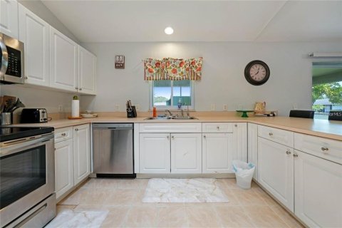 Casa en alquiler en Port Charlotte, Florida, 3 dormitorios, 155.89 m2 № 1868987 - foto 6