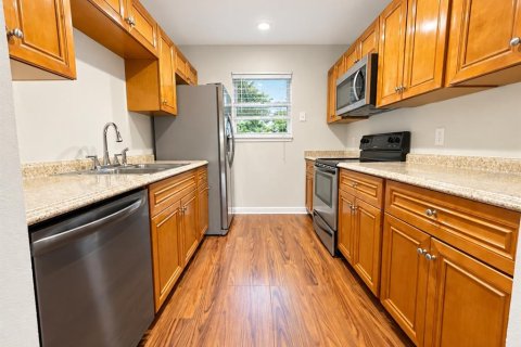 Apartment in Orlando, Florida 2 bedrooms, 83.61 sq.m. № 2433308 - photo 2
