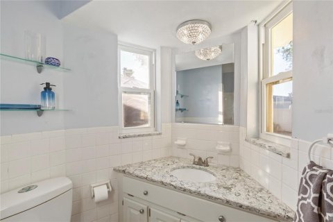 Villa ou maison à vendre à Saint Petersburg, Floride: 3 chambres, 112.23 m2 № 2101623 - photo 8