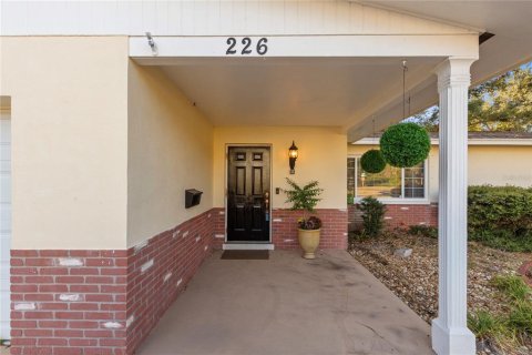 Villa ou maison à vendre à Saint Petersburg, Floride: 3 chambres, 112.23 m2 № 2101623 - photo 2