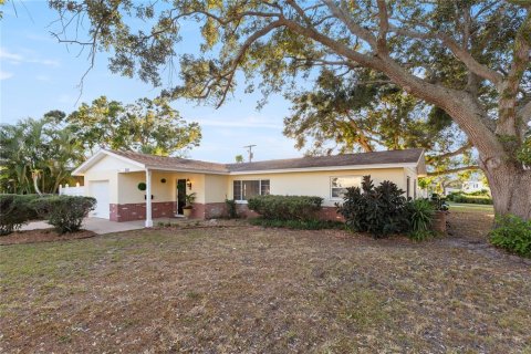 Villa ou maison à vendre à Saint Petersburg, Floride: 3 chambres, 112.23 m2 № 2101623 - photo 3