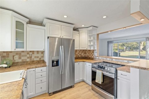 Villa ou maison à vendre à Saint Petersburg, Floride: 3 chambres, 112.23 m2 № 2101623 - photo 21