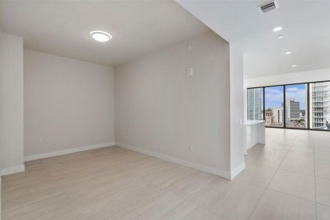 Condominio en alquiler en Saint Petersburg, Florida, 2 dormitorios, 189.15 m2 № 1655777 - foto 21
