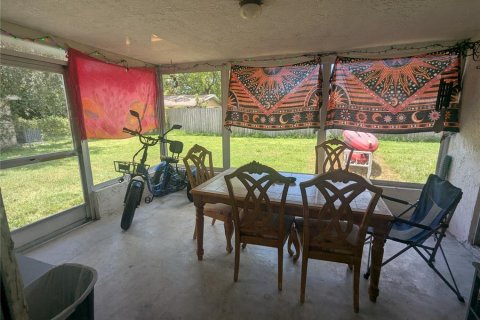 Casa en venta en Port Richey, Florida, 2 dormitorios, 110 m2 № 1887087 - foto 16
