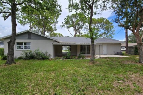 Casa en venta en Tampa, Florida, 4 dormitorios, 178.84 m2 № 1858323 - foto 13