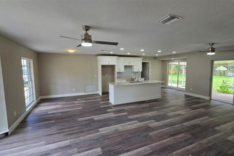Villa ou maison à vendre à Tampa, Floride: 4 chambres, 178.84 m2 № 1858323 - photo 21