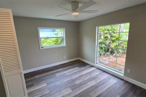 Casa en venta en Tampa, Florida, 4 dormitorios, 178.84 m2 № 1858323 - foto 29