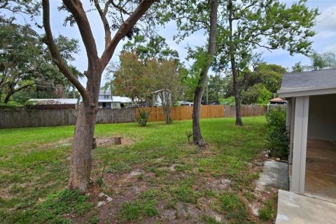 Casa en venta en Tampa, Florida, 4 dormitorios, 178.84 m2 № 1858323 - foto 6