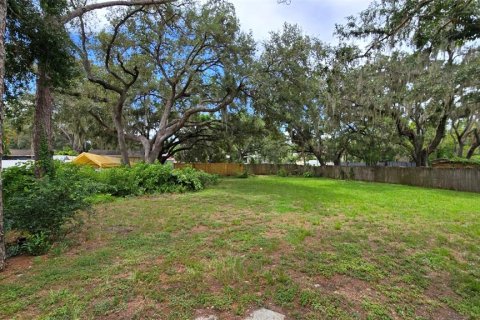 House in Tampa, Florida 4 bedrooms, 178.84 sq.m. № 1858323 - photo 4