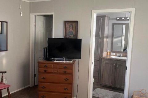 Casa en venta en Moore Haven, Florida, 2 dormitorios, 120.68 m2 № 2145986 - foto 15