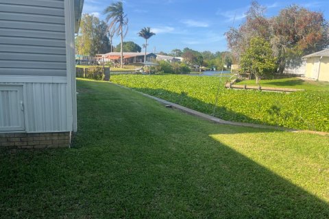 Casa en venta en Moore Haven, Florida, 2 dormitorios, 120.68 m2 № 2145986 - foto 11