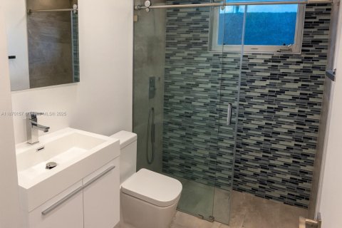 Casa en alquiler en Pinecrest, Florida, 4 dormitorios, 263.29 m2 № 1950929 - foto 10