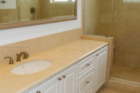 Casa en alquiler en Pinecrest, Florida, 4 dormitorios, 263.29 m2 № 1950929 - foto 16