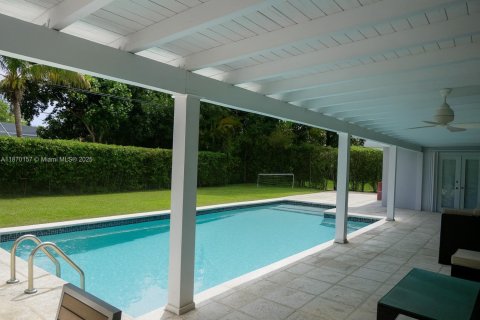 Casa en alquiler en Pinecrest, Florida, 4 dormitorios, 263.29 m2 № 1950929 - foto 26