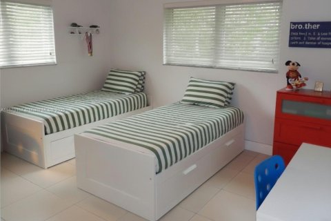 Casa en alquiler en Pinecrest, Florida, 4 dormitorios, 263.29 m2 № 1950929 - foto 17