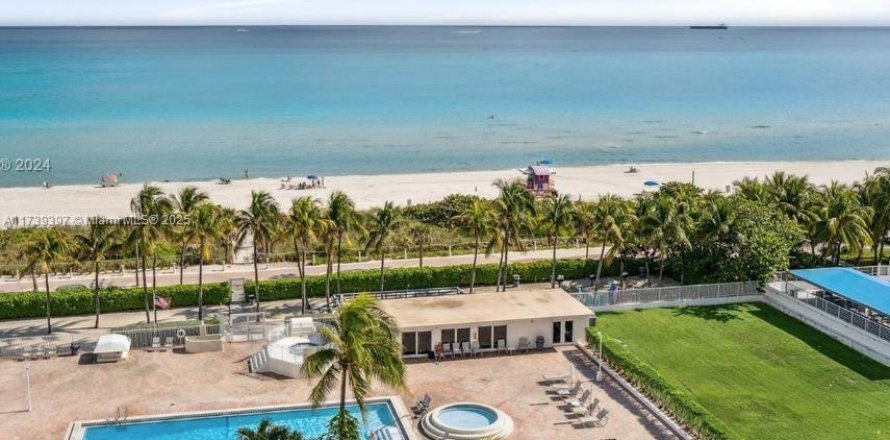 Condo in Miami Beach, Florida, 1 bedroom № 1487937