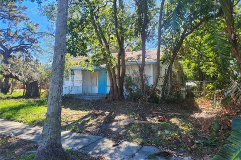 Villa ou maison à vendre à Saint Petersburg, Floride: 9 chambres, 115.2 m2 № 1872929 - photo 3