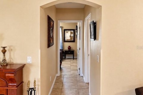 Villa ou maison à vendre à Kissimmee, Floride: 4 chambres, 222.22 m2 № 2413910 - photo 10