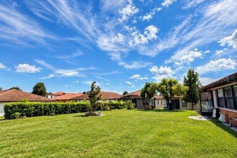 Villa ou maison à vendre à Kissimmee, Floride: 4 chambres, 222.22 m2 № 2413910 - photo 19