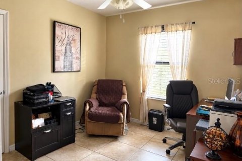 Villa ou maison à vendre à Kissimmee, Floride: 4 chambres, 222.22 m2 № 2413910 - photo 18