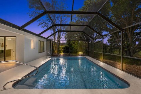 Casa en Spring Hill, Florida 3 dormitorios, 183.2 m2 № 2347732