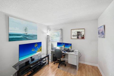 Villa ou maison à vendre à Port St. Lucie, Floride: 3 chambres, 116.96 m2 № 2416219 - photo 16