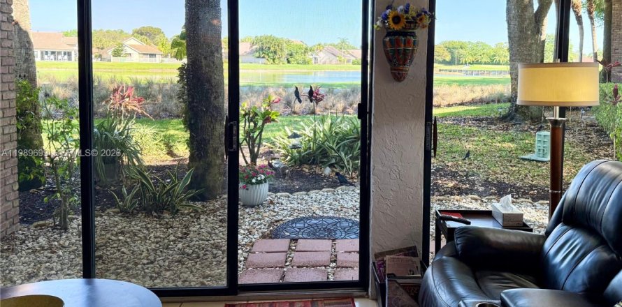 Condo à Boynton Beach, Floride, 2 chambres  № 2056969