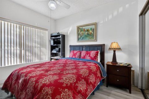 Copropriété à vendre à Boynton Beach, Floride: 2 chambres, 97.92 m2 № 2056969 - photo 9