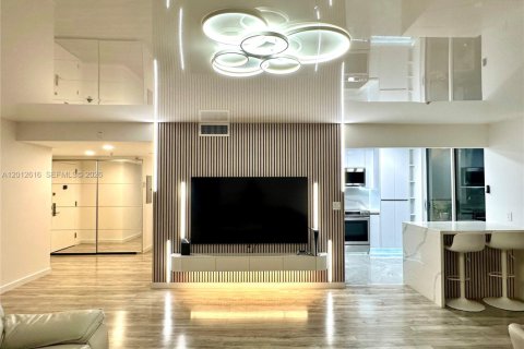 Condominio en venta en Miami, Florida, 2 dormitorios, 116.59 m2 № 2076031 - foto 2
