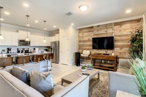 Adosado en venta en Kissimmee, Florida, 5 dormitorios, 210.24 m2 № 1803480 - foto 14