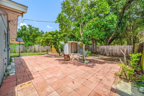 House in Bradenton, Florida 3 bedrooms, 115.94 sq.m. № 2227472 - photo 30