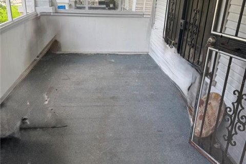 Casa en venta en Tampa, Florida, 3 dormitorios, 93.65 m2 № 2410074 - foto 11
