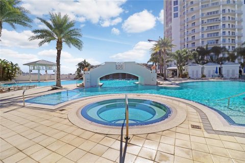 Condo in Tampa, Florida, 2 bedrooms  № 1549308 - photo 24