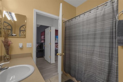 House in Kissimmee, Florida 3 bedrooms, 170.29 sq.m. № 2421826 - photo 30