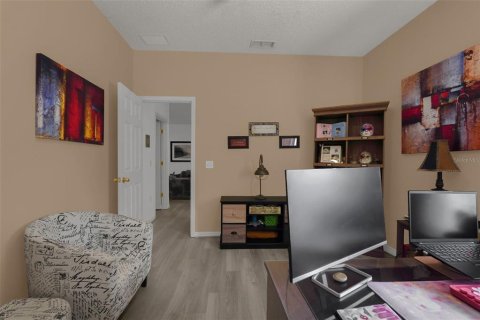 House in Kissimmee, Florida 3 bedrooms, 170.29 sq.m. № 2421826 - photo 26