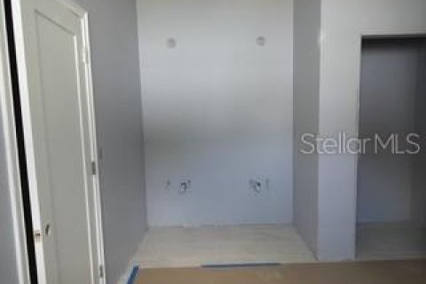 House in DeLand, Florida 4 bedrooms, 171.13 sq.m. № 1560992 - photo 12