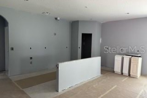 House in DeLand, Florida 4 bedrooms, 171.13 sq.m. № 1560992 - photo 7