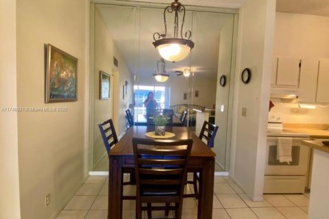 Condominio en venta en Tamarac, Florida, 2 dormitorios, 76.83 m2 № 1494480 - foto 5