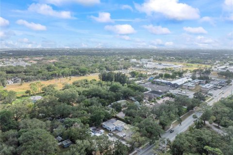 House in Dania Beach, Florida 4 bedrooms № 1860426 - photo 26