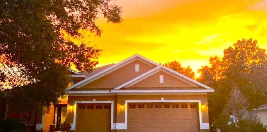 Villa ou maison à Apopka, Floride 4 chambres, 207.73 m2 № 1876839