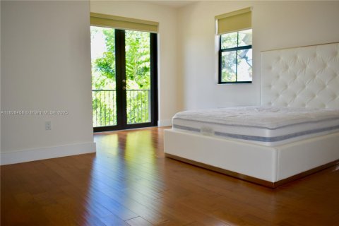 Villa ou maison à louer à Doral, Floride: 4 chambres, 267.37 m2 № 1799419 - photo 20