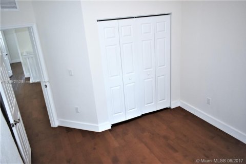 Villa ou maison à louer à Doral, Floride: 4 chambres, 267.37 m2 № 1799419 - photo 28