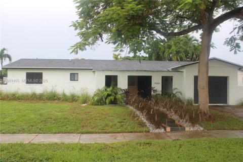 Купить виллу или дом в Майами, Флорида 3 спальни, 149.76м2, № 1990029 - фото 3