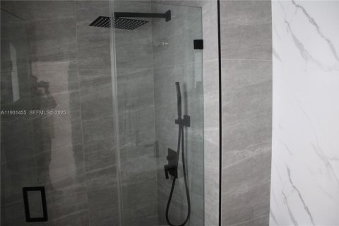 Купить виллу или дом в Майами, Флорида 3 спальни, 149.76м2, № 1990029 - фото 20