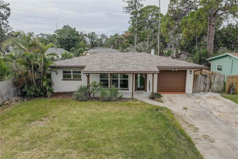Casa en venta en Saint Petersburg, Florida, 2 dormitorios, 109.9 m2 № 1902709 - foto 5