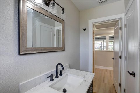 Casa en venta en Saint Petersburg, Florida, 2 dormitorios, 109.9 m2 № 1902709 - foto 30