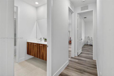 Купить виллу или дом в Дейви, Флорида 5 спален, 361.2м2, № 1930788 - фото 23