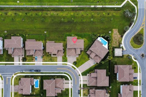 Купить виллу или дом в Дейви, Флорида 5 спален, 361.2м2, № 1930788 - фото 27