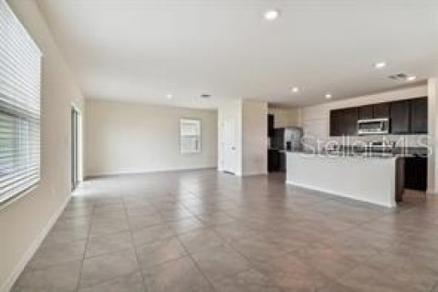 Casa en alquiler en Wesley Chapel, Florida, 4 dormitorios, 209.96 m2 № 1915546 - foto 7